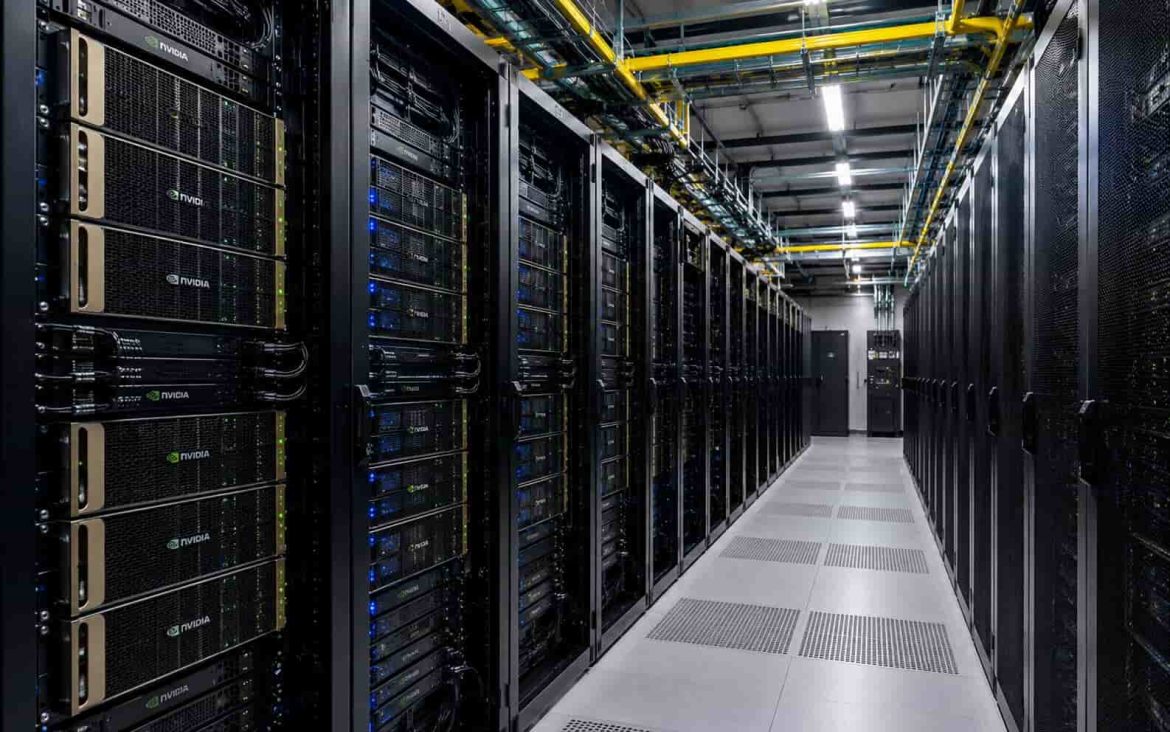 Serveurs NVIDIA DGX H100 dans un centre de données, puissante infrastructure alimentant la révolution de l'IA et le deep learning.